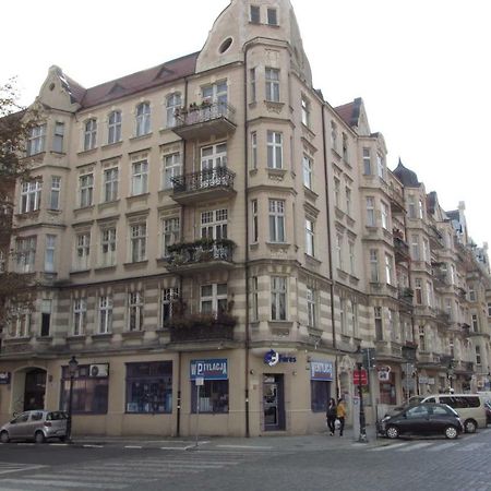 Appartement Klasyczno Nowoczesny Loft à Poznań Extérieur photo